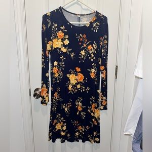 Cute dress perfect for spring!